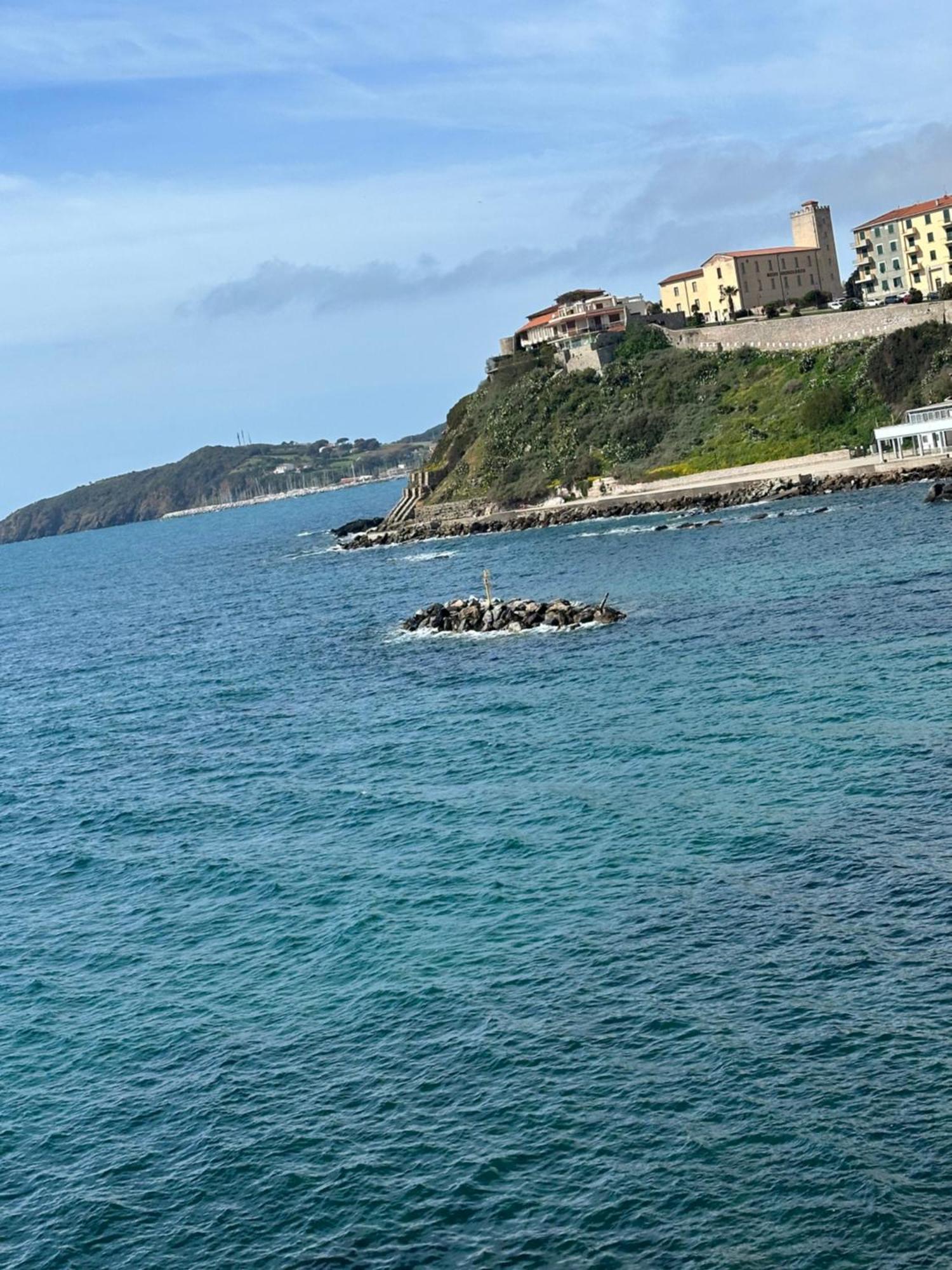 Appartamenti Tra Cielo E Mare Piombino Eksteriør bilde